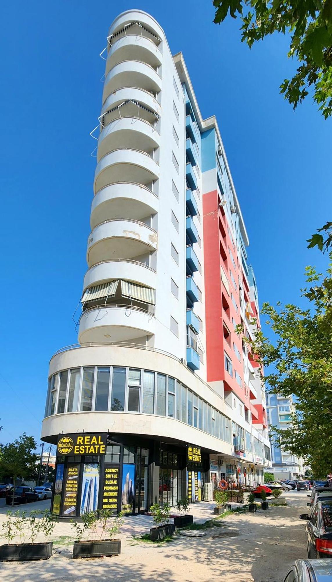 Avalona 1 Apartment
