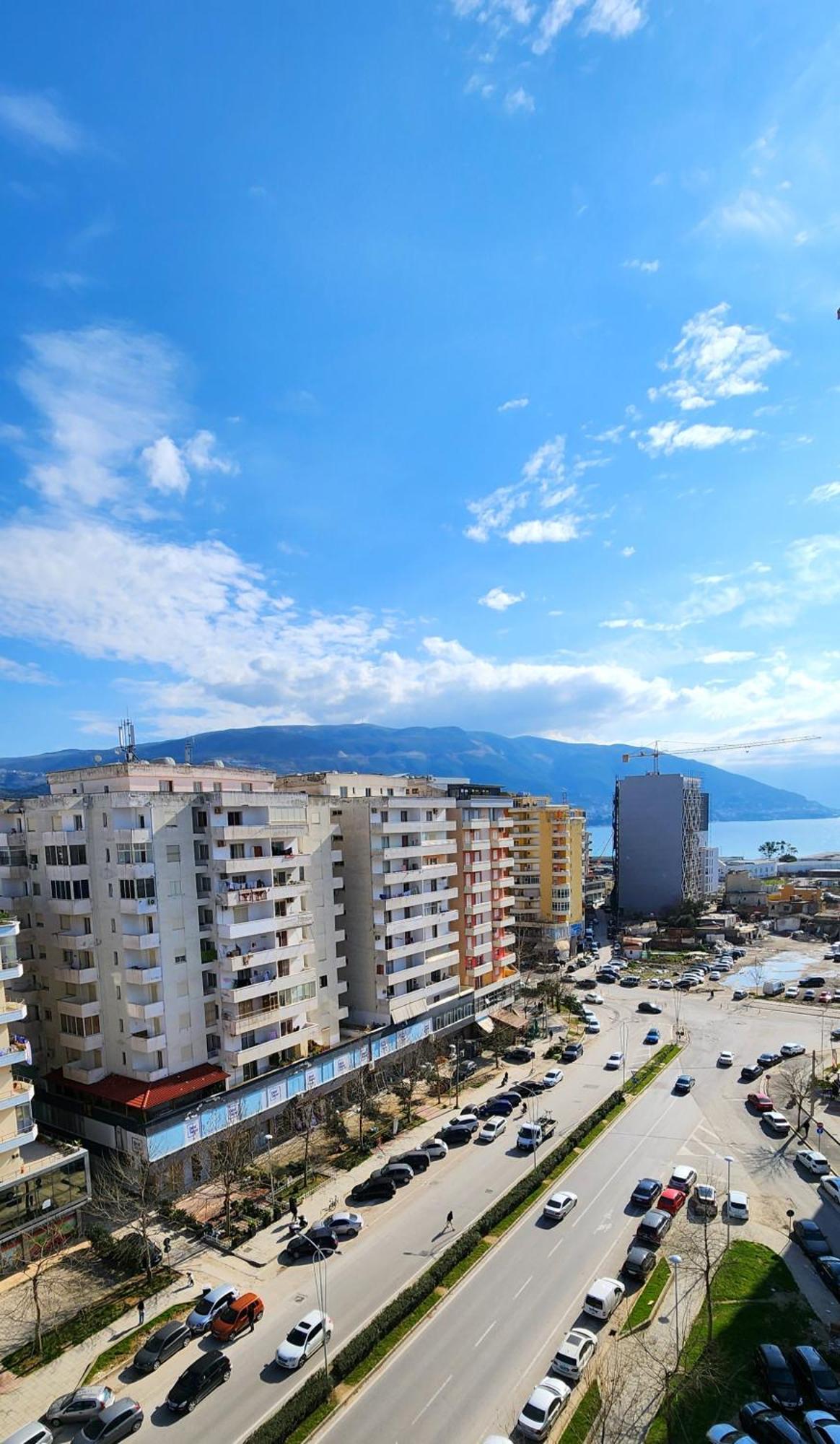 Apartment Avalona 1 *